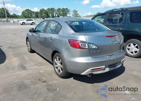 2011 Mazda Mazda3 I Touring z USA, uszkodzony, nr VIN JM1BL1VG0B1428207